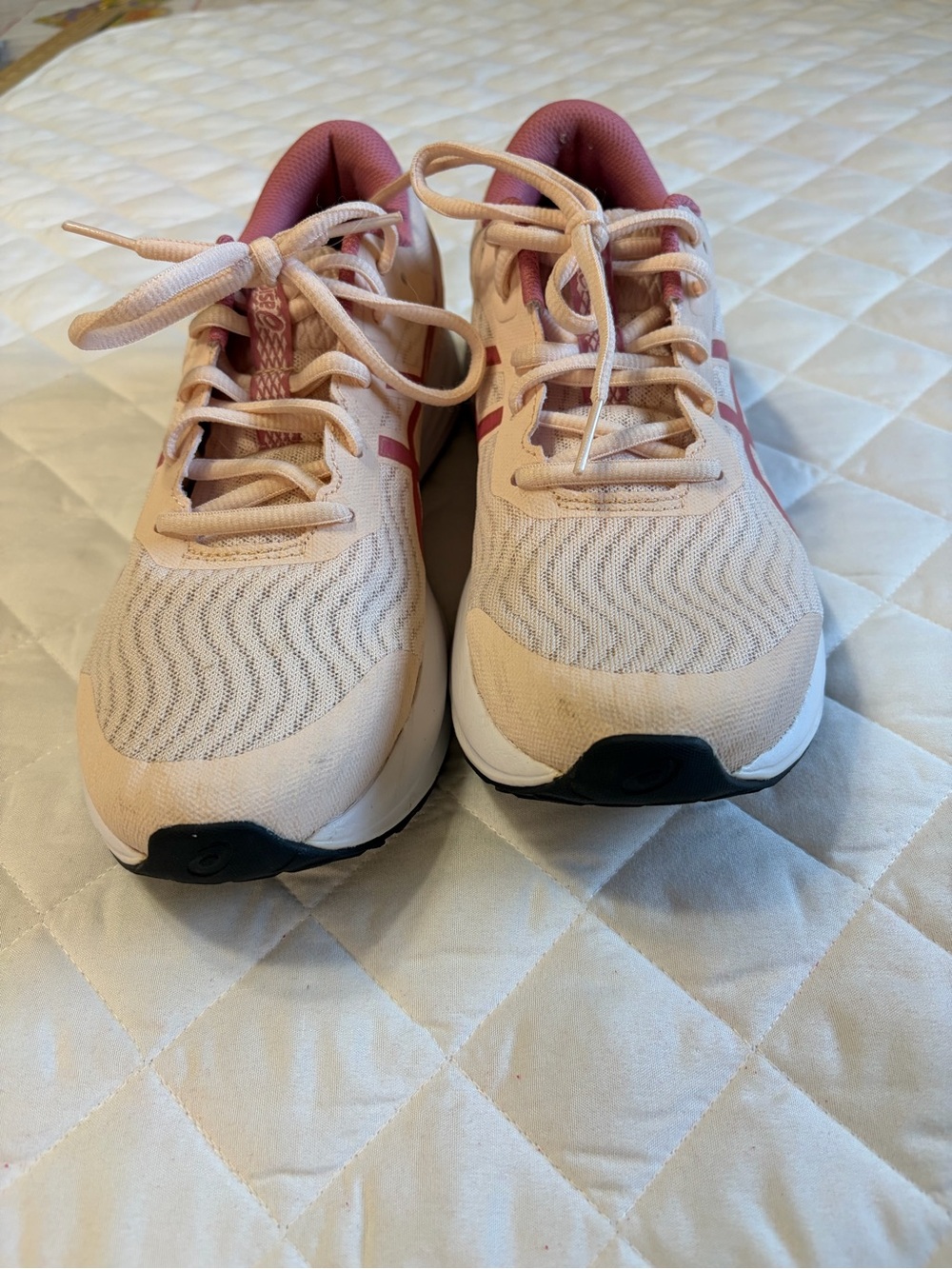 Asics Women's Rose Patriot 12 women's runners, US 8.5